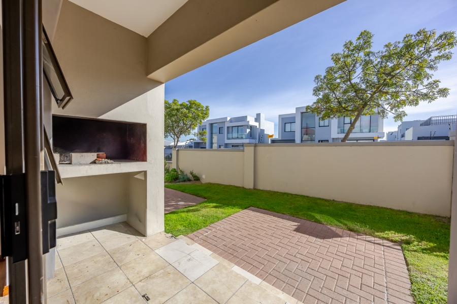 3 Bedroom Property for Sale in Burgundy Estate Western Cape